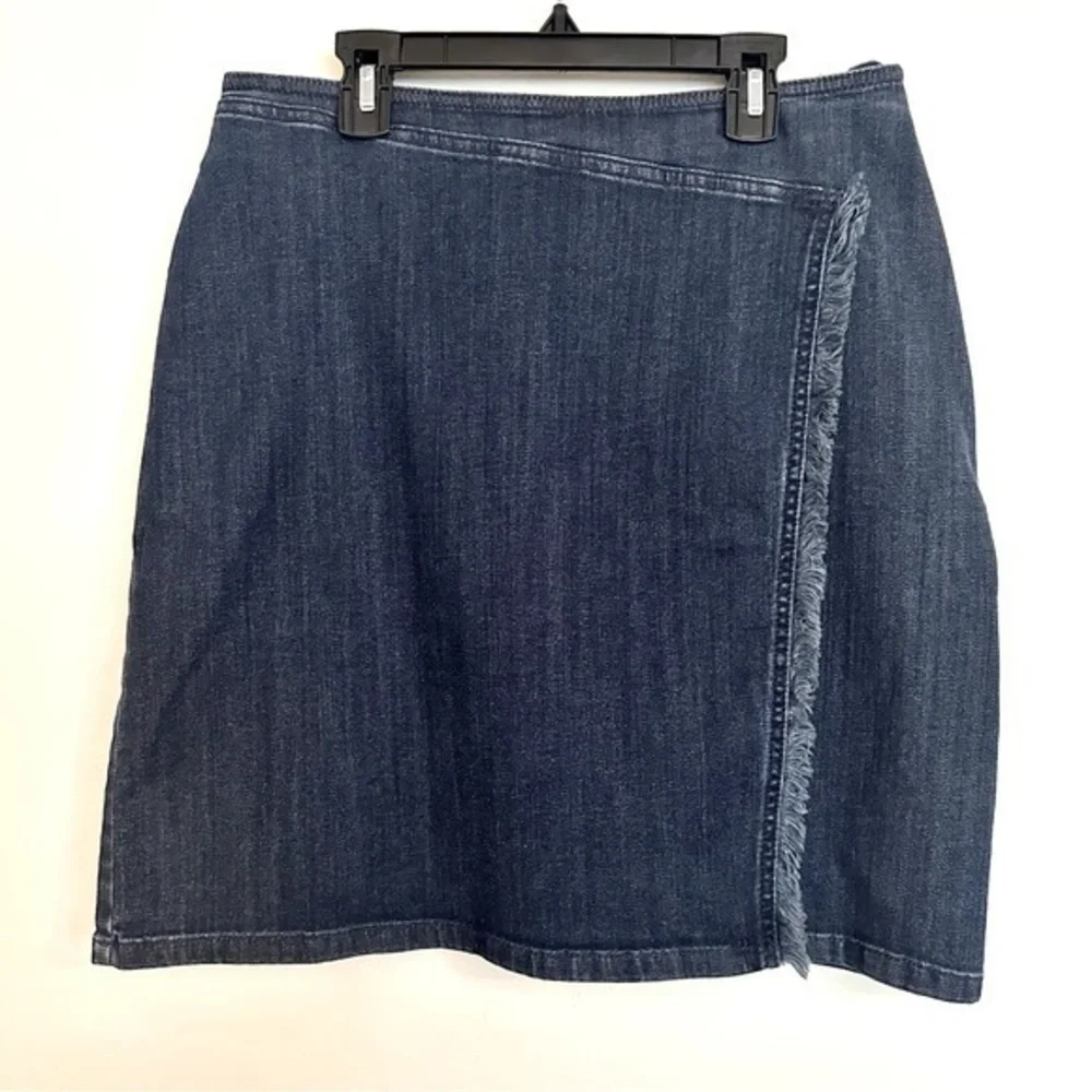 J. Jill Denim Mini Skirt with Front Fringe Size 6